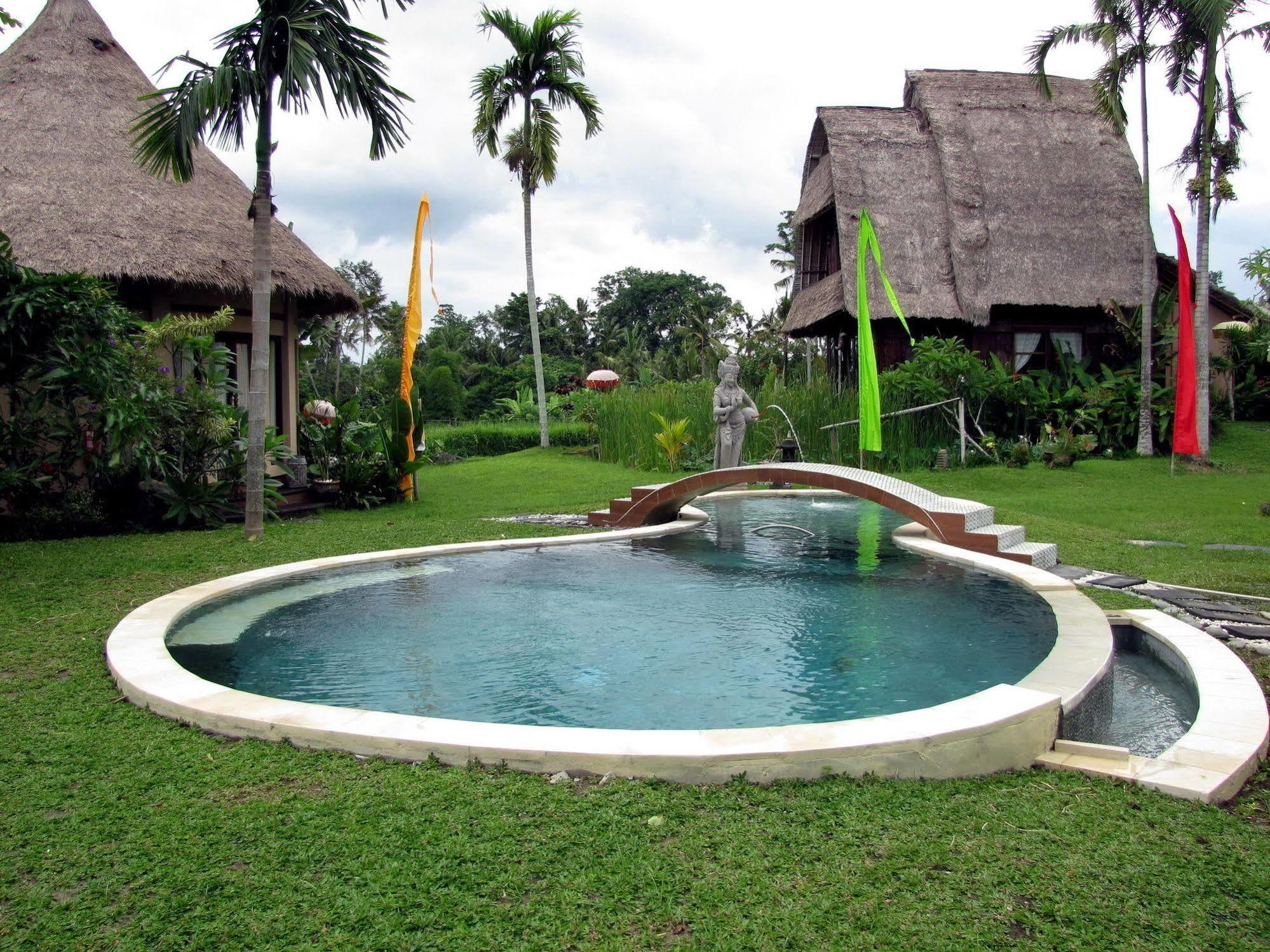 Villa Kunang Kunang อูบุด ภายนอก รูปภาพ